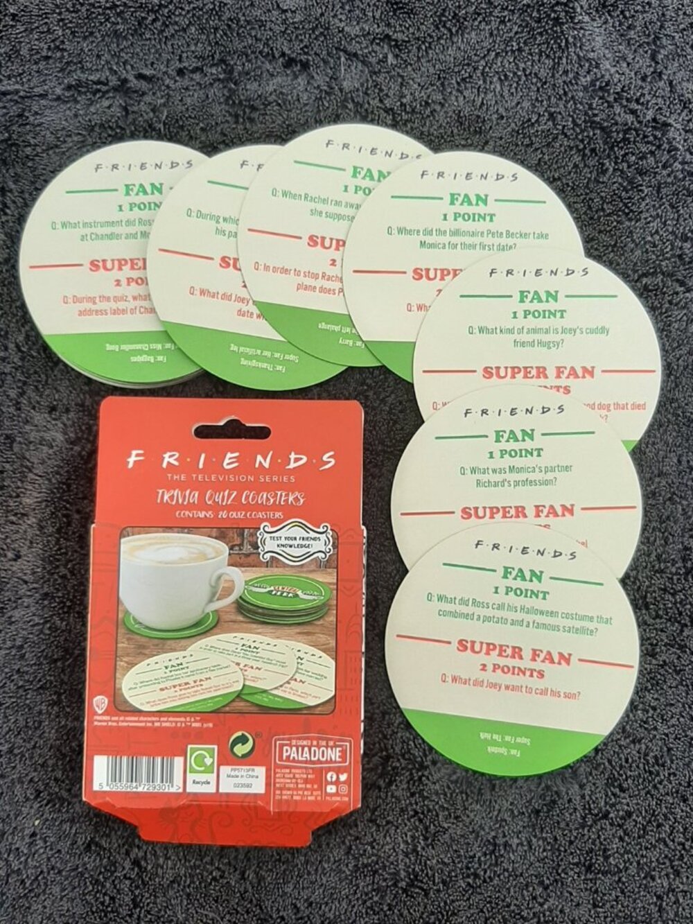 FRIENDS TV Show Trivia Quiz Coasters - Set of 20 with 40 Quiz Questions